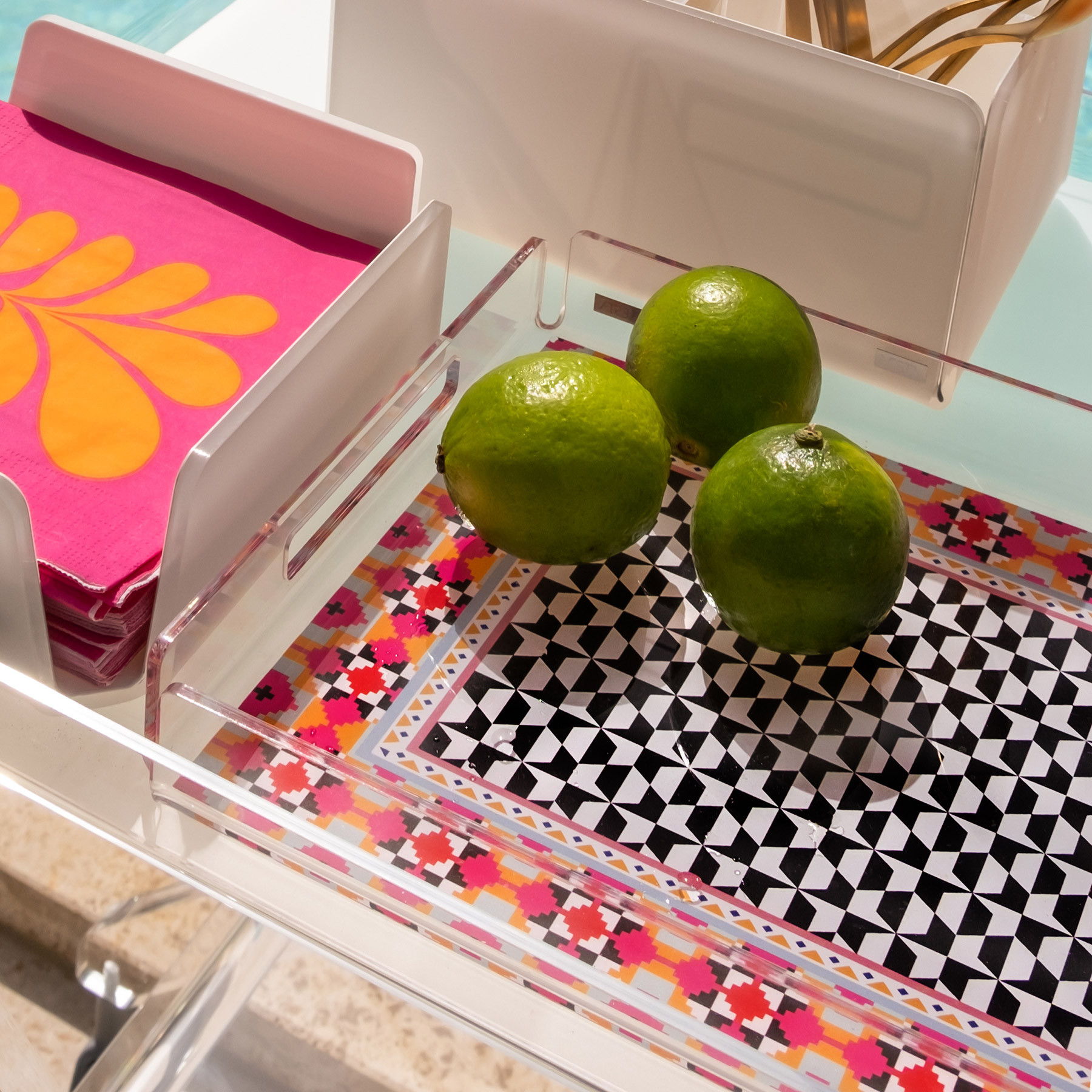 Vassoio Design Plexiglass James - Multicolor Per Cucina, Soggiorno E Ufficio