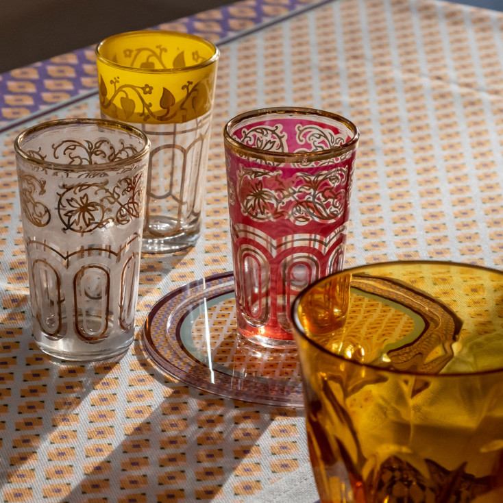 Sottobottiglia rotondo in PMMA dal design moderno con decoro Rainbow