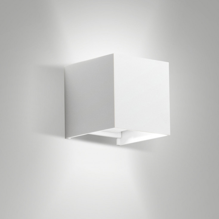 Applique LED da esterno in alluminio dal design moderno
