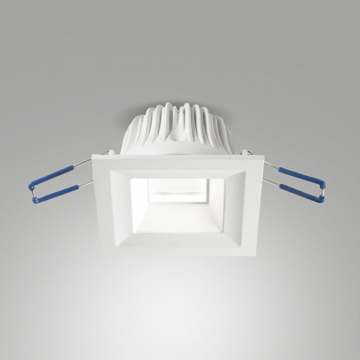 Faretto a led da incasso con struttura in alluminio quadrata