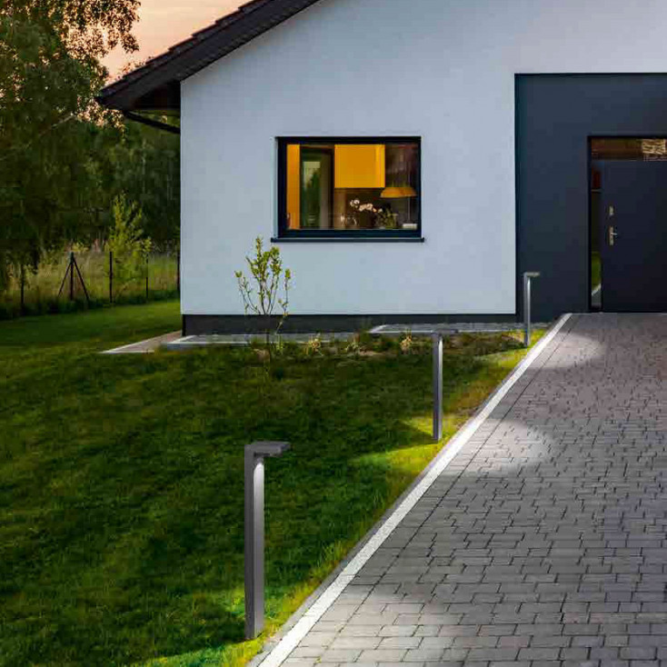 Paletto luce da giardino a LED in alluminio dal design moderno