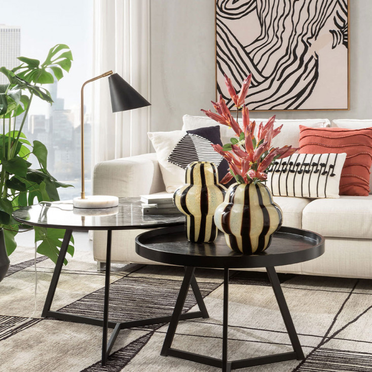 Set 2 pezzi tavolini rotondi con gambe in metallo e piano in legno