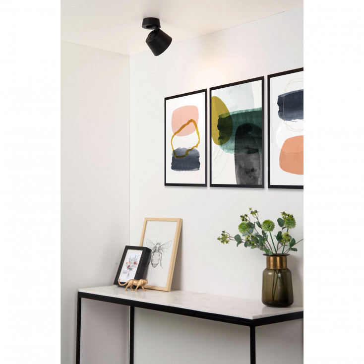 Faretto da soffitto in metallo con diffusore orientabile dal design moderno