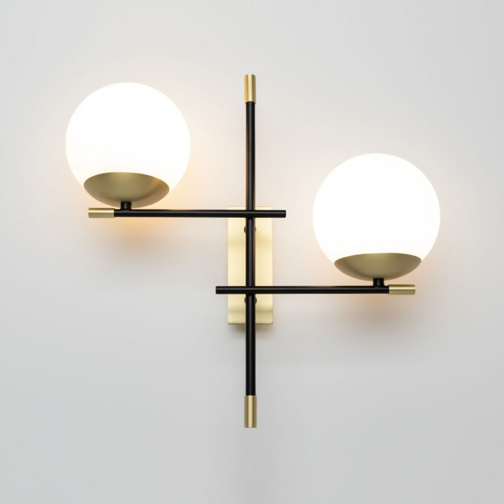 Applique da parete in metallo con bocce in vetro "Nostalgia"