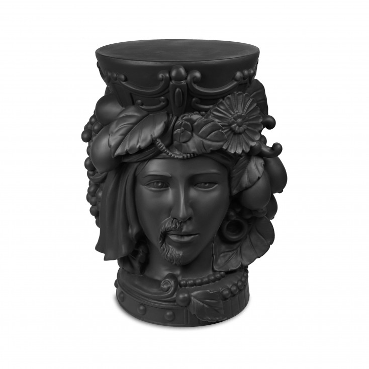 Testa di moro bisex a sgabello in resina dalle linee contemporanee