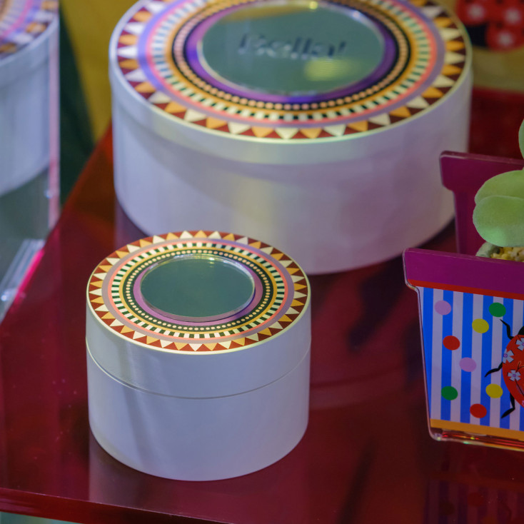 Portagioie rotondo piccolo in plexiglass con coperchio