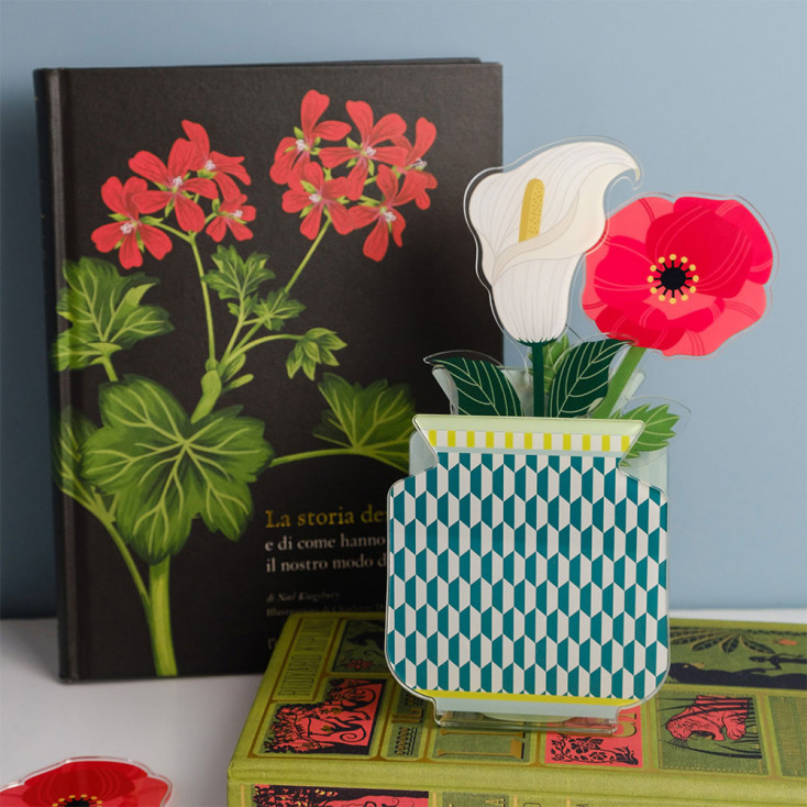 Vaso piccolo in plexiglas con contenitore fiori in vetro dal design moderno