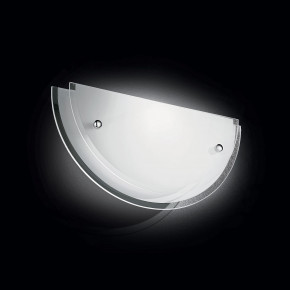 Fabas Luce - Modello: Hill - Applique da parete in stile moderno con diffusore in vetro - Colore: Bianco - Attacco Lampadina: E27 - 1 Lampadina - Watt 60W - Dimmerabile: NO - Grado di Protezione: IP20 - SKU: 2958-21-102 - Codice EAN: 8019282030133