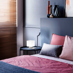 Fabas Luce - Modello: Zara - Abatjour in metallo con diffusore in vetro dal design moderno - Attacco Lampadina: G9 - 1 Lampadina - Watt 33W - Dimmerabile: SI - Grado di Protezione: IP20 - SKU: 3579-30 