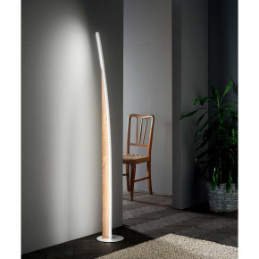 Fabas Luce - Modello: Cordoba - Piantana Lampada da terra a LED dallo stile moderno - Colore: Bianco - Attacco Lampadina: Led Integrato - 1 Lampadina - Watt 35W - Lumen 3740 - Dimmerabile: NO - Gradi Kelvin 3000k Luce Calda - Grado di Protezione: IP20 - Classe Energetica: E - SKU: 3697-10-102 - Codice EAN: 8019282532910 
