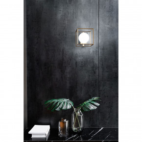 Perenz - Modello: Cube - Applique moderna di desgin in metallo verniciato con diffusore sferico in vetro - Attacco Lampadina: G9 - 1 Lampadina - Watt 28W - Dimmerabile: NO - Grado di Protezione: IP20 - Classe Energetica: A++ - SKU: 6691