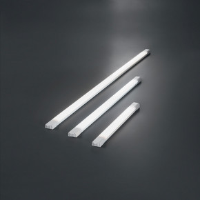 Perenz - Modello: Tiny - Sottopensile a led media diffusore satinato interruttore on/off sul lato - Colore: Bianco - Attacco Lampadina: Led Integrato - 1 Lampadina - Watt 8W - Lumen 560 - Dimmerabile: NO - Gradi Kelvin 3000k Luce Calda - Grado di Protezione: IP20 - Classe Energetica: A++ - SKU: 6736BLC - Codice EAN: 8023559513441 