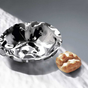 Alessi - Modello: Sarrià - - Design By: Lluís Clotet Cestino rotondo in acciaio dal design moderno ed elegante - Colore: Acciaio - SKU: 90084 - Codice EAN: 8003299862726 