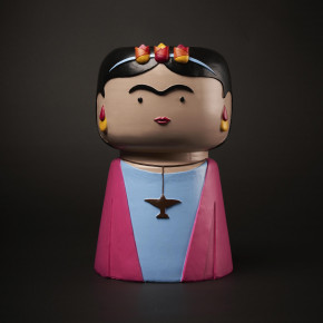 Blogo - Modello: Icons - Vaso grande in resina dal design moderno Freedom - Colore: Azzurro - SKU: ARTI25-640 - Codice EAN: 8050519626408 