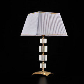 Bonetti Illumina - Modello: Franz - Lampada da tavolo classica con struttura in metallo e dettagli in vetro - Colore: Oro - Attacco Lampadina: E27 - 1 Lampadina - Watt 55W - Dimmerabile: NO - Grado di Protezione: IP20 - Classe Energetica: A - SKU: BL275-LM-OR 
