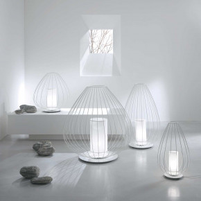 Karman - Modello: Cell - - Design By: Matteo Ugolini Lampada da Tavolo Piccola - Colore: Bianco - Attacco Lampadina: E27 - 1 Lampadina - Watt 60W - Dimmerabile: NO - Classe Energetica: A++ - SKU: M612B 