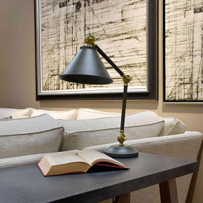 Elstead Lighting - Modello: Provence - Lampada da tavolo struttura e diffusore in acciaio dal design moderno - Attacco Lampadina: E27 - 1 Lampadina - Watt 60W - Dimmerabile: NO - Grado di Protezione: IP20 - Classe Energetica: A - SKU: PV-ELEMENT