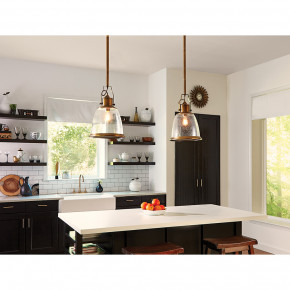 Feiss - Modello: Hobson - Lampada a sospensione in acciaio con diffusore medio in vetro a 1 luce - Attacco Lampadina: E27 - 1 Lampadina - Watt 75W - Dimmerabile: NO - Grado di Protezione: IP20 - Classe Energetica: A - SKU: FE-HOBSON-P-M 