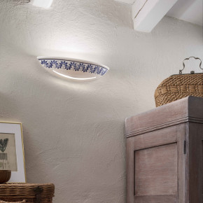 FerroLuce - Modello: Trieste - Applique da parete dalle linee rustiche in ceramica decorata a mano - Attacco Lampadina: R7 - 1 Lampadina - Watt 150W - Dimmerabile: NO - Grado di Protezione: IP20 - Classe Energetica: A - SKU: C304-28.DEC.WOB - Codice EAN: 8056598472387 