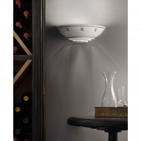 FerroLuce - Modello: Trieste - Applique da parete in stile rustico in ceramica decorata a mano - Attacco Lampadina: E27 - 1 Lampadina - Watt 100W - Dimmerabile: NO - Grado di Protezione: IP20 - Classe Energetica: A - SKU: C093-27-33.DEC.SOO - Codice EAN: 8056598472707 
