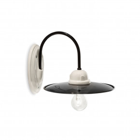 FerroLuce - Modello: B&W - Applique da parete in metallo e diffusore in ceramica dal design industrial - Attacco Lampadina: E27 - 1 Lampadina - Watt 77W - Dimmerabile: NO - Grado di Protezione: IP20 - Classe Energetica: A - SKU: C001 - Codice EAN: 8056772561302 
