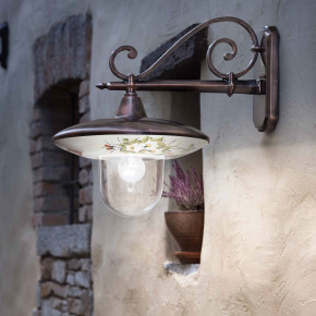 FerroLuce - Modello: Latina - Lampada a parete per esterno con paralume in ceramica decorata a mano - Attacco Lampadina: E27 - 1 Lampadina - Watt 60W - Dimmerabile: NO - Grado di Protezione: IP43 - Classe Energetica: A - SKU: A670-NR-56.DEC.FAR - Codice EAN: 8056598471236 