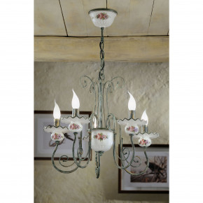 FerroLuce - Modello: Sanremo - Lampadario rustico in metallo con 5 braccia in ceramica decorata a mano - Attacco Lampadina: E14 - 5 Lampadine - Watt 42W - Dimmerabile: NO - Grado di Protezione: IP20 - Classe Energetica: A - SKU: C410-5-VO-11.DEC.OTT - Codice EAN: 8056598472677 