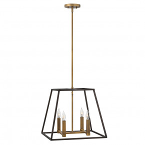 Hinkley - Modello: Fulton - Lampadario moderno in acciaio a 4 luci e diffusore geometrico moderno - Colore: Bronzo - Attacco Lampadina: E14 - 4 Lampadine - Watt 60W - Dimmerabile: NO - Grado di Protezione: IP20 - Classe Energetica: A - SKU: HK-FULTON-4P - Codice EAN: 5024005288312 