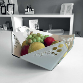I Dettagli - Modello: Sheliak - Centrotavola in plexiglass traforato dal design moderno ed elegante - SKU: CP510 