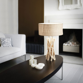 Ideal lux - Modello: Driftwood - Lampada da tavolo con struttura in legno e diffusore in tessuto - Colore: Legno - Attacco Lampadina: E27 - 1 Lampadina - Watt 60W - Dimmerabile: NO - Grado di Protezione: IP20 - SKU: 129570 - Codice EAN: 8021696283586 