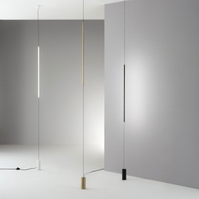 Ideal lux - Modello: Filo - Lampada da terra a led con struttura in metallo e diffusore in policarbonato - Attacco Lampadina: Led Integrato - 1 Lampadina - Watt 4W - Lumen 1500 - Dimmerabile: NO - Gradi Kelvin 2700k Luce Calda - Grado di Protezione: IP20 - Classe Energetica: E - SKU: 34111