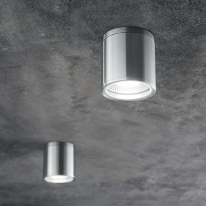 Ideal lux - Modello: Gun - Plafoniera da esterno con struttura in alluminio e diffusore in vetro - Attacco Lampadina: GU10 - 1 Lampadina - Watt 28W - Dimmerabile: NO - Grado di Protezione: IP55 - SKU: 12266 