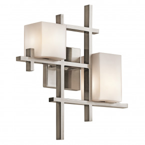 Kichler - Modello: City Lights - Applique a parete in acciaio con 2 diffusori in vetro dal design moderno - Colore: Satinato - Attacco Lampadina: G9 - 2 Lampadine - Watt 3W - Dimmerabile: NO - Grado di Protezione: IP20 - Classe Energetica: A - SKU: KL-CITY-LIGHTS2 - Codice EAN: 5024005232414 