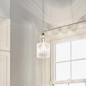 Kichler - Modello: Riviera - Lampada a sospensione moderna struttura in acciaio con diffusore in vetro - Colore: Nichel - Attacco Lampadina: E27 - 1 Lampadina - Watt 60W - Dimmerabile: NO - Grado di Protezione: IP20 - Classe Energetica: A - SKU: KL-RIVIERA-P-B - Codice EAN: 5024005682011 