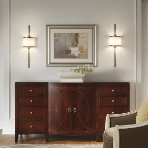 Kichler - Modello: Mona - Lampada da parete piccola in acciaio per bagno con diffusore in vetro a LED G9 - Attacco Lampadina: G9 - 2 Lampadine - Watt 3W - Dimmerabile: NO - Grado di Protezione: IP44 - Classe Energetica: A - SKU: KL-MONA-S 