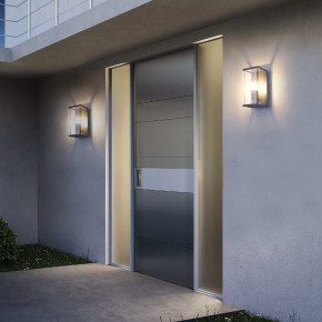 Lucide - Modello: Claire - Applique da esterno con struttura in metallo e paralume in vetro - Colore: Antracite - Attacco Lampadina: E27 - 1 Lampadina - Watt 60W - Dimmerabile: SI - Grado di Protezione: 54 - SKU: 27883/11/30 - Codice EAN: 5411212271563