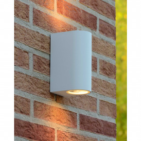 Lucide - Modello: Zaro - Applique da esterno struttura alta in alluminio arrotondata dal design moderno - Attacco Lampadina: GU10 - 2 Lampadine - Watt 35W - Dimmerabile: SI - Grado di Protezione: 44 - SKU: 69801/02/ 