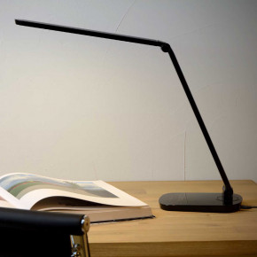 Lucide - Modello: Vario LED - Lampada da scrivania a led dimmerabile con struttura in metallo orientabile - Attacco Lampadina: Led Integrato - 1 Lampadina - Watt 8W - Lumen 400 - Dimmerabile: SI - Gradi Kelvin 3000k Luce Calda - Grado di Protezione: 20 - Classe Energetica: G - SKU: 24656/10/ 