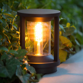 Lucide - Modello: Cadix - Lampioncino da terra per giardino in alluminio moderna con diffusore in pvc - Colore: Nero - Attacco Lampadina: E27 - 1 Lampadina - Watt 15W - Dimmerabile: SI - Grado di Protezione: 65 - SKU: 15804/22/30 - Codice EAN: 5411212151902 