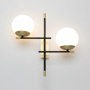 Maytoni - Modello: Nostalgia - Applique da parete in metallo con bocce in vetro "Nostalgia" - Colore: Oro - Attacco Lampadina: E14 - 2 Lampadine - Watt 40W - Dimmerabile: NO - Grado di Protezione: IP20 - SKU: MOD048WL-02G - Codice EAN: 4251110077758 