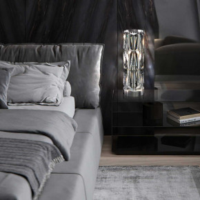 Maytoni - Modello: Puntes - Lampada da tavolo con diffusore in vetro e struttura dalle linee moderne - Attacco Lampadina: E14 - 2 Lampadine - Watt 60W - Dimmerabile: NO - Grado di Protezione: IP20 - SKU: MOD043TL-02