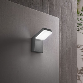 Perenz - Modello: Piega - Applique da esterno a led con struttura in metallo e diffusore in acrilico - Attacco Lampadina: Led Integrato - 1 Lampadina - Watt 20W - Lumen 1600 - Dimmerabile: SI - Gradi Kelvin 3000k-4000k-6000k - Grado di Protezione: IP65 - SKU: 8336 