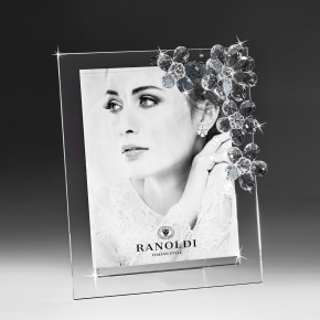 Ranoldi - Portafoto da tavolo con cornice e dettagli floreali in cristallo - Colore: Trasparente - Foto 20x25 - SKU: C5349 - Codice EAN: 1234567158730 