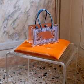 Vesta - Modello: Charlotte - Contenitore porta oggetti piccolo in plexiglass - Colore: Arancione - SKU: 04248SVE - Codice EAN: 8059692108015 