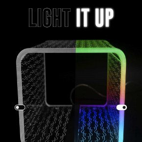 Vesta - Modello: Tits & Butts - Lampada da tavolo media a LED struttura in plexiglass dal design moderno - Colore: Trasparente - Attacco Lampadina: Led Integrato - 1 Lampadina - Watt 8W - Dimmerabile: NO - Gradi Kelvin RGB - Classe Energetica: A++ - SKU: 08180R02 - Codice EAN: 8056622712144 