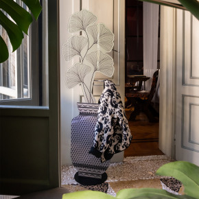 Vesta - Modello: Gingko - Servomuto da camera da letto con struttura in metallo e figura in plexiglass - SKU: 04364 