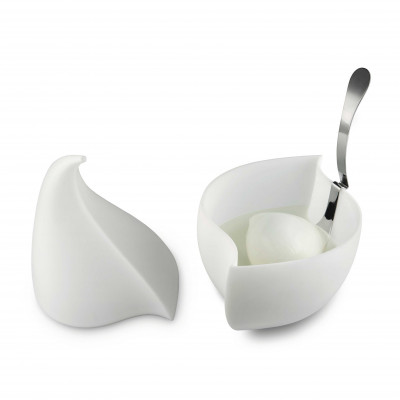  Alessi - Modello: Nunziatella - Set per mozzarella composto da contenitore e mestolo forato - Colore: Bianco - SKU: ESI23SET - Codice EAN: 8003299445165 