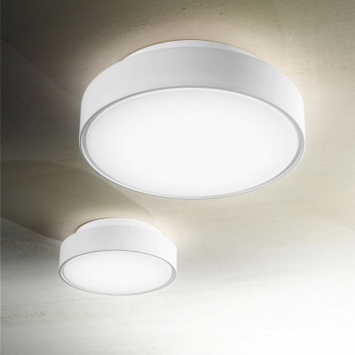  Fabas Luce - Modello: Hatton - Plafoniera piccola a LED per esterno con struttura dal design moderno - Colore: Bianco - 1 Lampadina - Watt 14W - Lumen 1300 - Dimmerabile: NO - Gradi Kelvin 3000k Luce Calda - Grado di Protezione: 65 - Classe Energetica: E - SKU: 3206-61-102 - Codice EAN: 8019282060512 