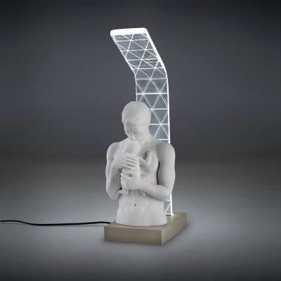  Bongelli Preziosi - Lampada da comodino Abat Jour moderna a led con scultura abbraccio di papà - Attacco Lampadina: Led Integrato - 1 Lampadina - Dimmerabile: NO - Gradi Kelvin 4000k Luce Naturale - Classe Energetica: A+++ - SKU: ME1924 