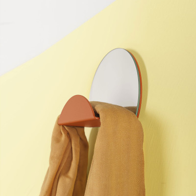  Formae - Appendiabiti in acciaio verniciato con specchio e svuota tasche "Constellation" - SKU: COSTUU 